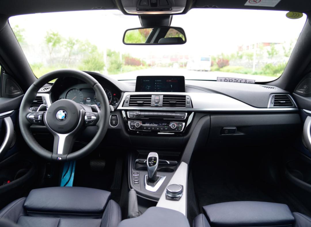 定位时尚年轻的车型领克05,不二之选的领克05