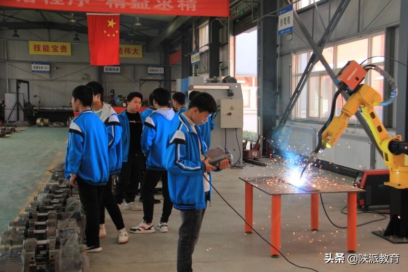 武功县职教中心：打造智慧校园，促进职教质量提升