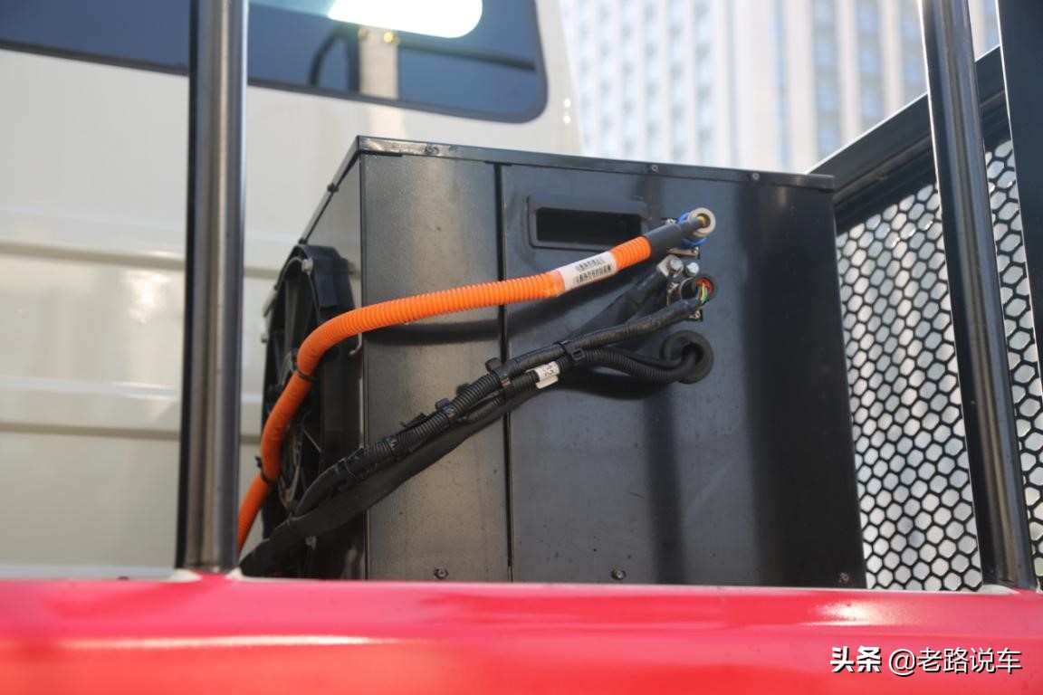 潍柴坦克矿用宽体车的操作方法,潍柴坦克矿山车