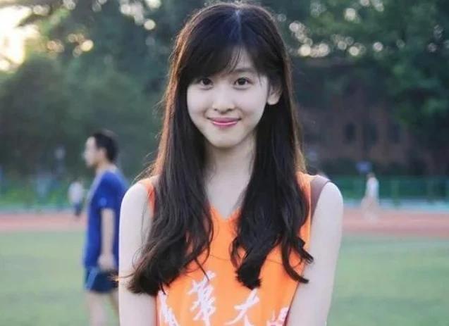 傻白甜成功逆袭,傻白甜女明星蜕变记