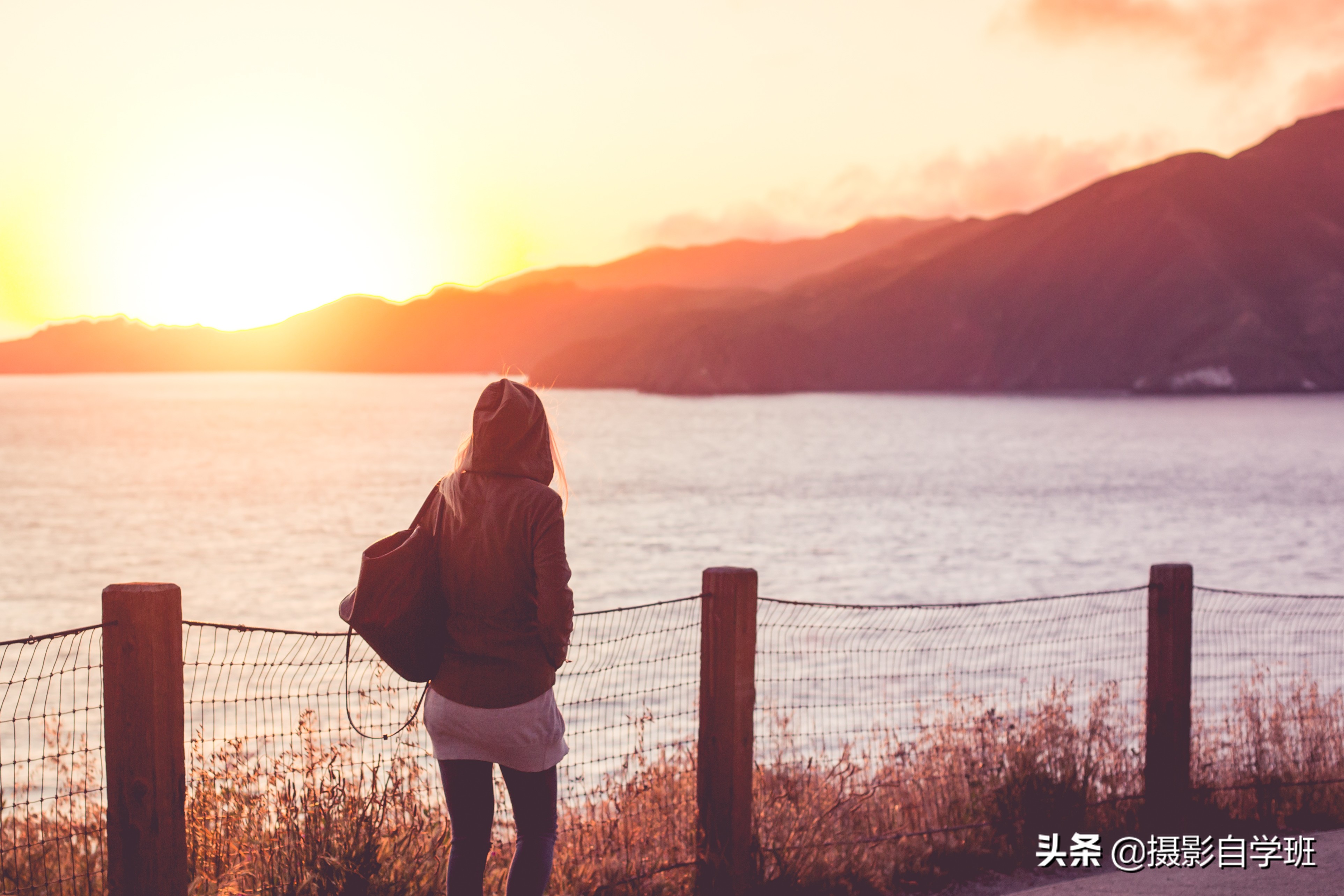 推荐一款手机摄影功能强大的手机,提高摄影审美的app