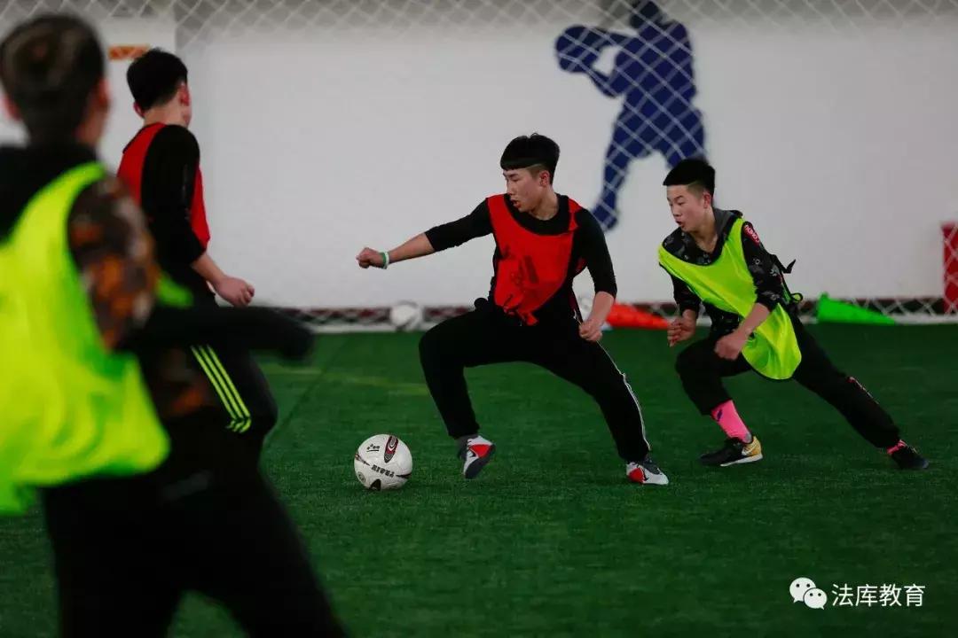 全国校园足球满天星训练营,全国青少年冬季足球训练营