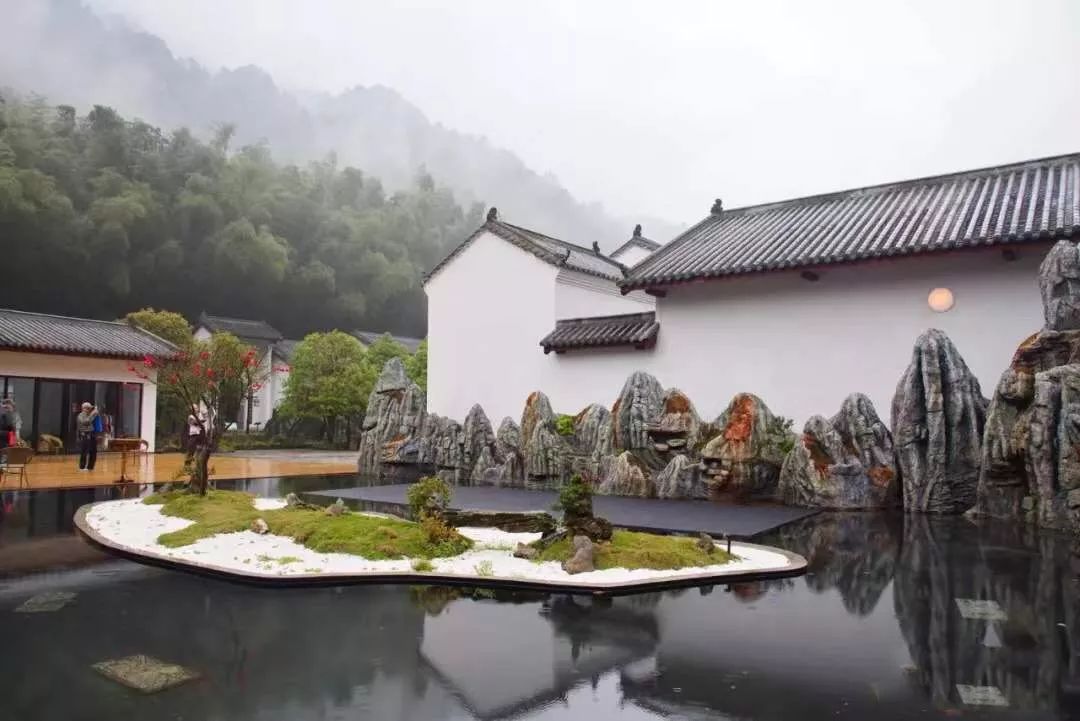 南国仙境姑婆山,姑婆山从南国仙山到山顶要多久