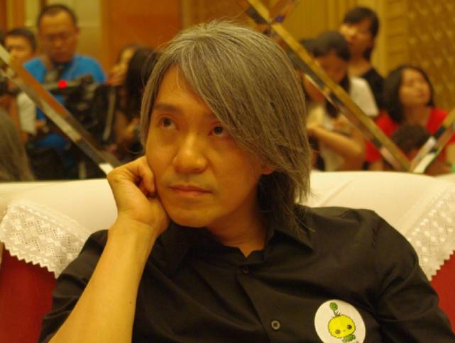 助理评周星驰：片场暴君，扬言“杀死”女演员，此法让他一秒消气