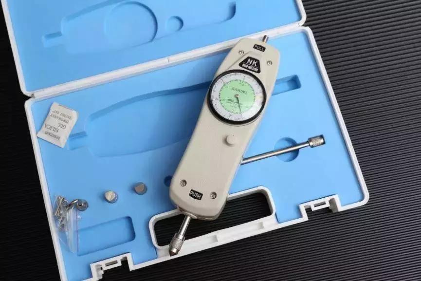 如何把手机的钢化膜拆下来,苹果手机钢化膜贴膜神器教程