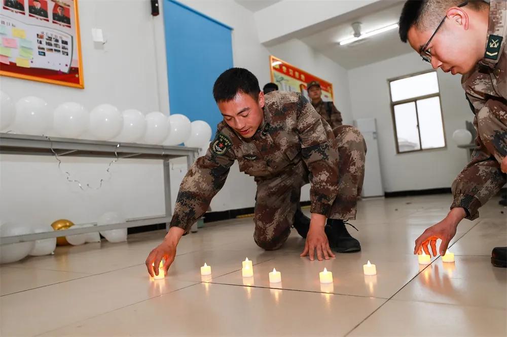 一款浪漫的求婚视频,最浪漫的一场求婚现场