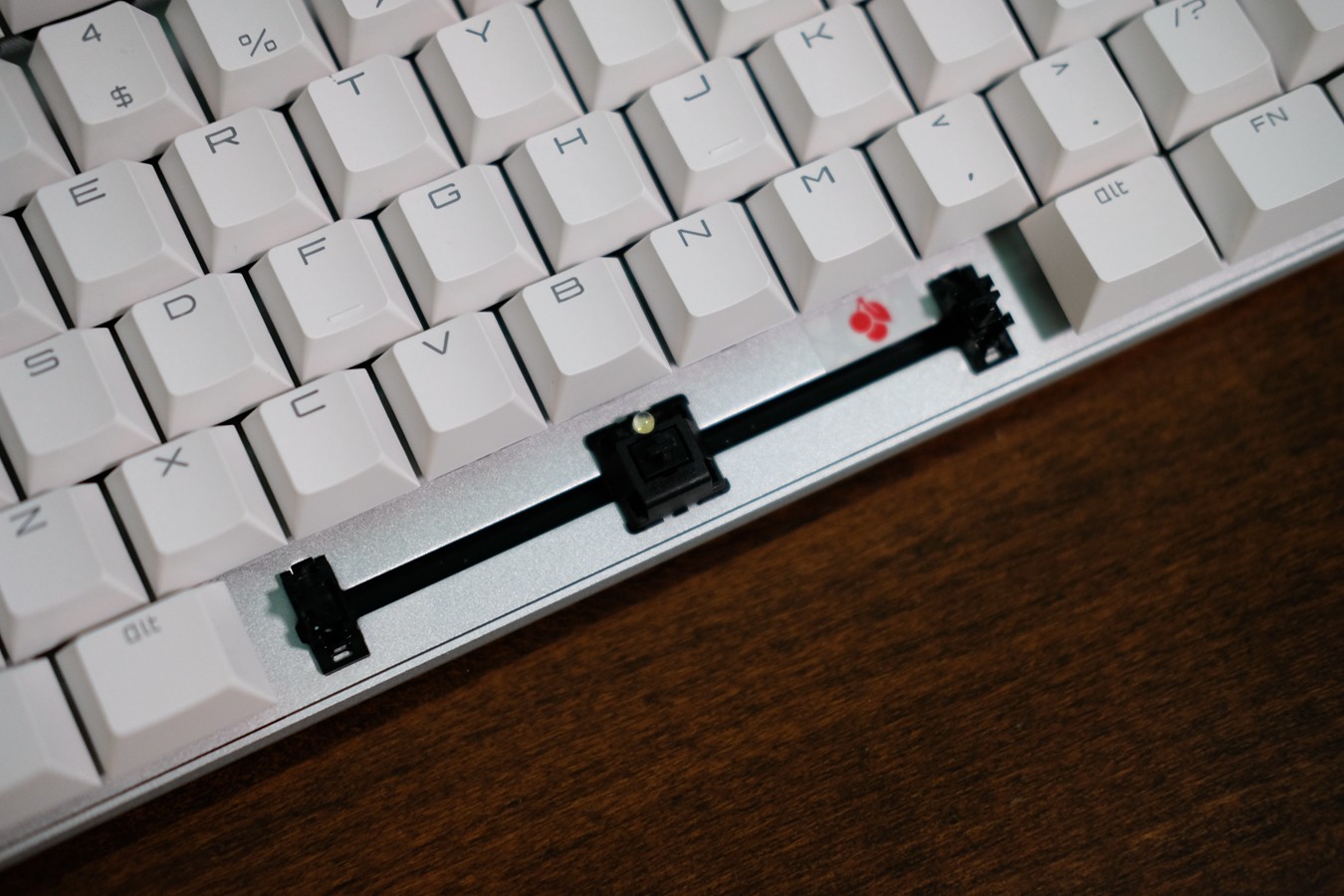 cherry妯辨mx8.0鏈烘閿洏绾㈣酱,cherry閿洏mx8.0浜屾墜