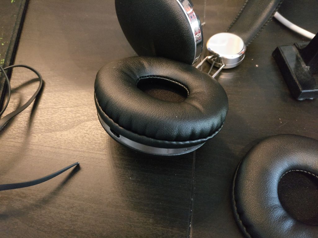 一分钟教你蓝牙耳机使用技巧,旧蓝牙耳机变有线耳机使用小妙招