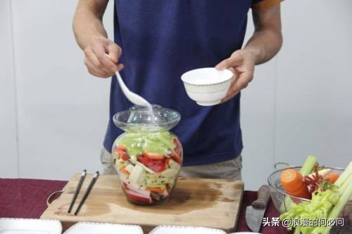 秋天四川腌泡菜,四川秋天泡菜的做法