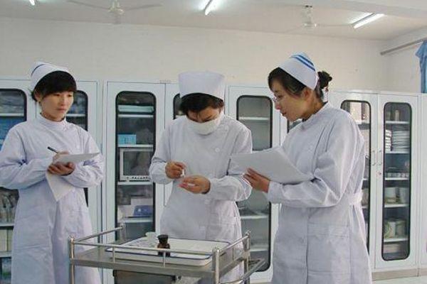 雾化的药误打进血管会怎样,坦量舒雾化药误入静脉的后果