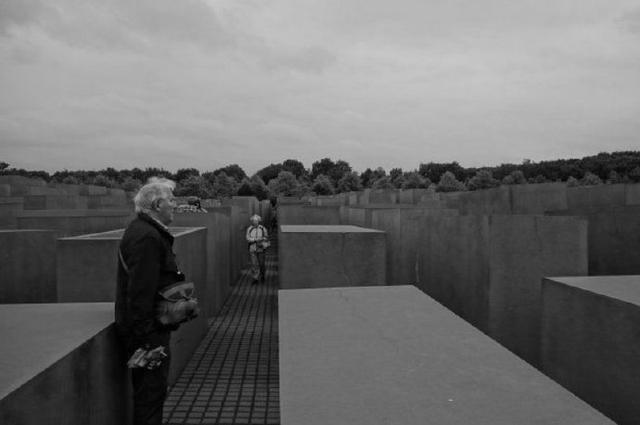 艺术家在场视频,艺术家在场表演