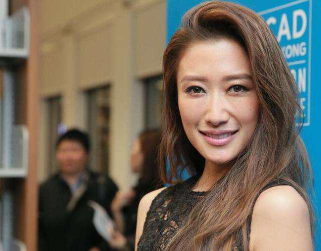 曝谢霆锋与妹妹冷战 (谢霆锋和妹妹冷战完整版)