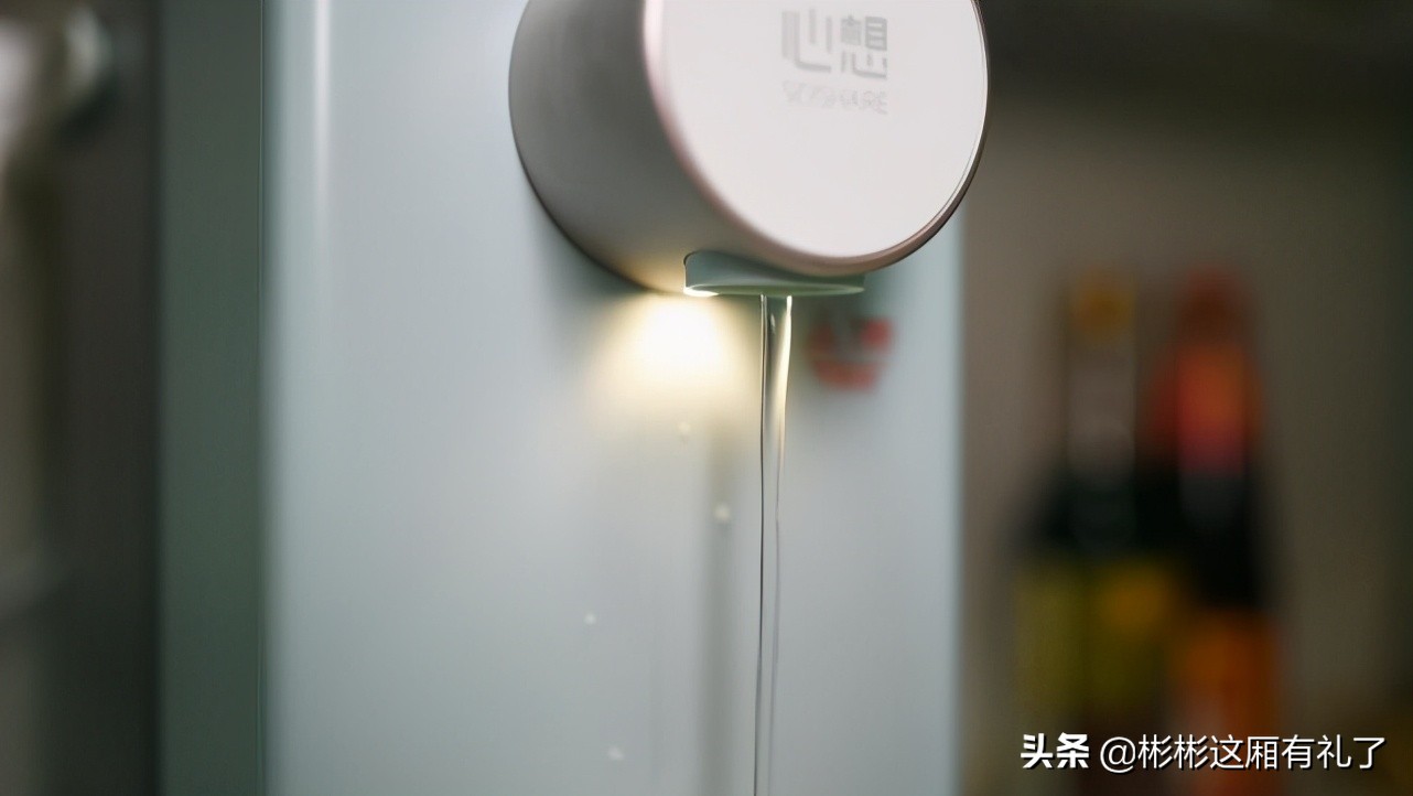 三秒即热饮水机和一般饮水机,心想即热饮水机怎么使用