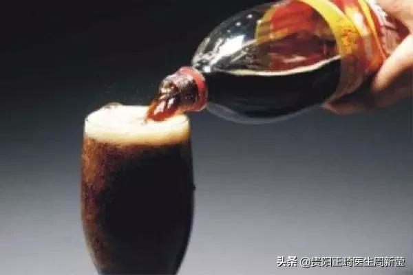 牙齿开瓶盖是嫌它太硬吗？牙齿使用说明书，简直太绝了