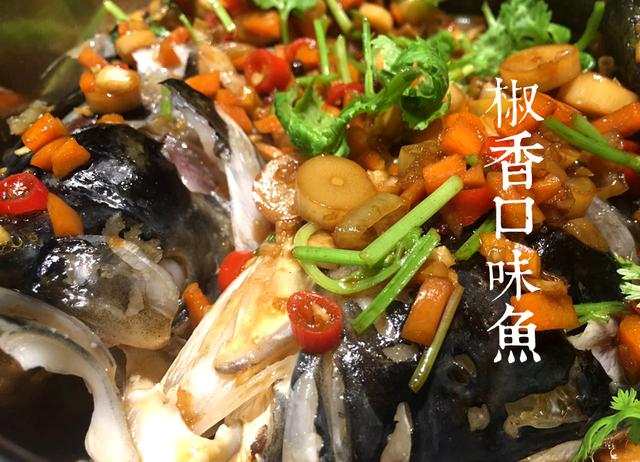 宝宝三文鱼西兰花饺子,三文鱼虾仁儿童家常做法