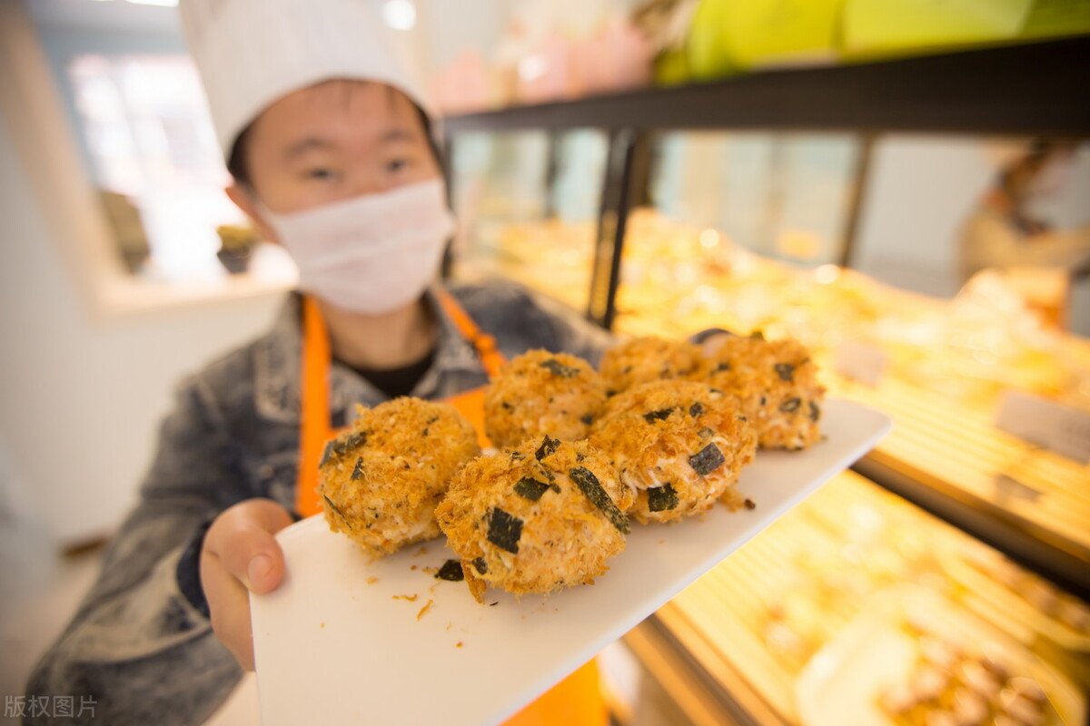 蛋糕店一个月回本10万,开蛋糕店真实经历西安