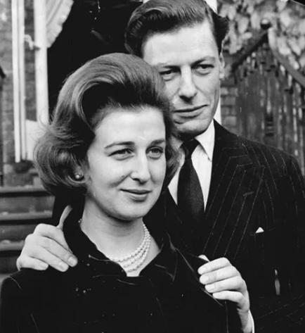 玛丽娜公主英国婚礼,英国王室玛丽娜