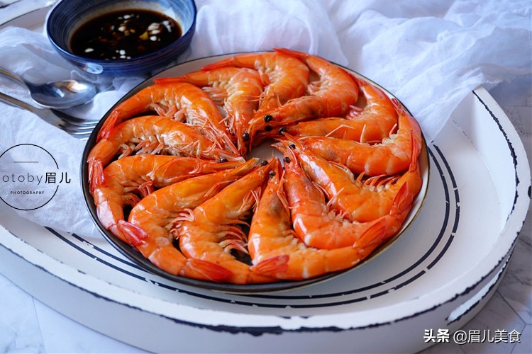 煮大虾冷水下锅还是热水,煮大虾应该是凉水煮还是热水煮