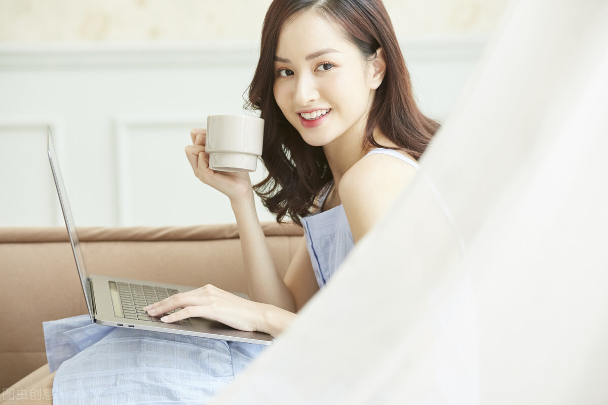 怎么整治说坏话的同事,如何面对同事造谣