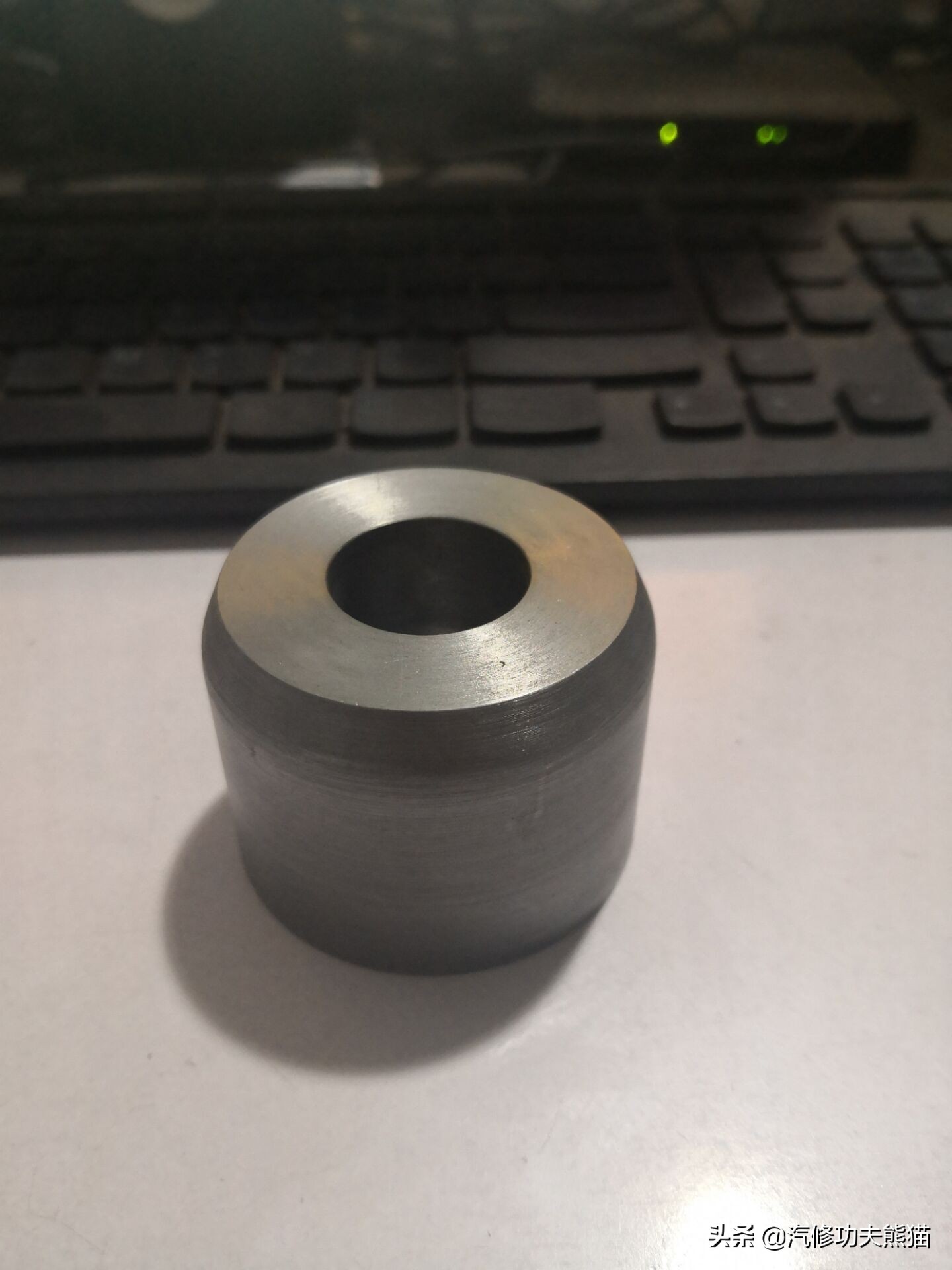 16款奥迪a6l2.5自吸发动机漏油,奥迪a6l2.4免拆烧机油处理靠谱吗