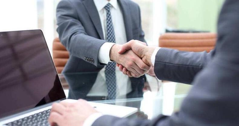 白手起家创业成功真实案例,25岁小伙创业3次赚17000万