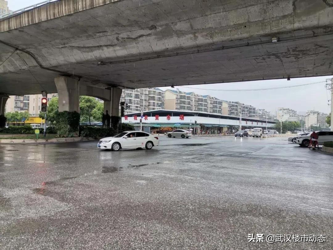 扛不住了？所有房源折上折！武昌二环惊现纯新盘，购房者有福了