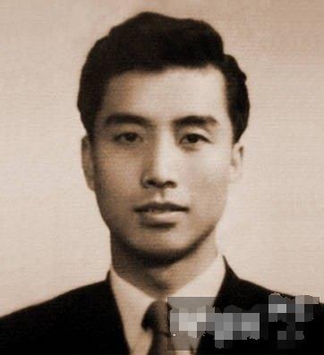 李双江与儿子李贺的关系,李双江儿子李贺是做什么事的