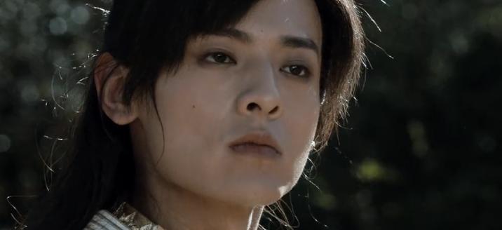 袭胸，下跪，尿裤子，新版《天龙八部》还能再恶心点吗？