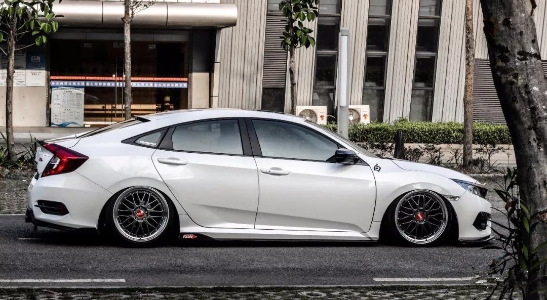 十代思域改装外观最佳案例,10代思域改装外观最佳案例黑武士