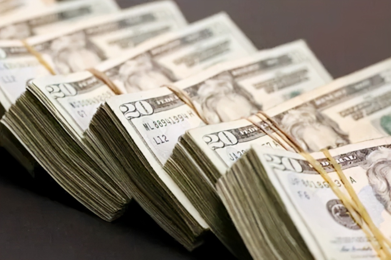 各国抛售美国国债对黄金的影响,抛售美国国债换回的是美金吗