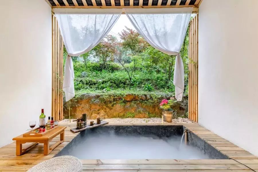 成都市内泡汤温泉第一名,成都周边温泉谷