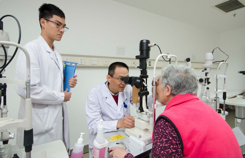 人医大咖天团“康见”新吴！ZAKER无锡邀您线上“亮睛睛”