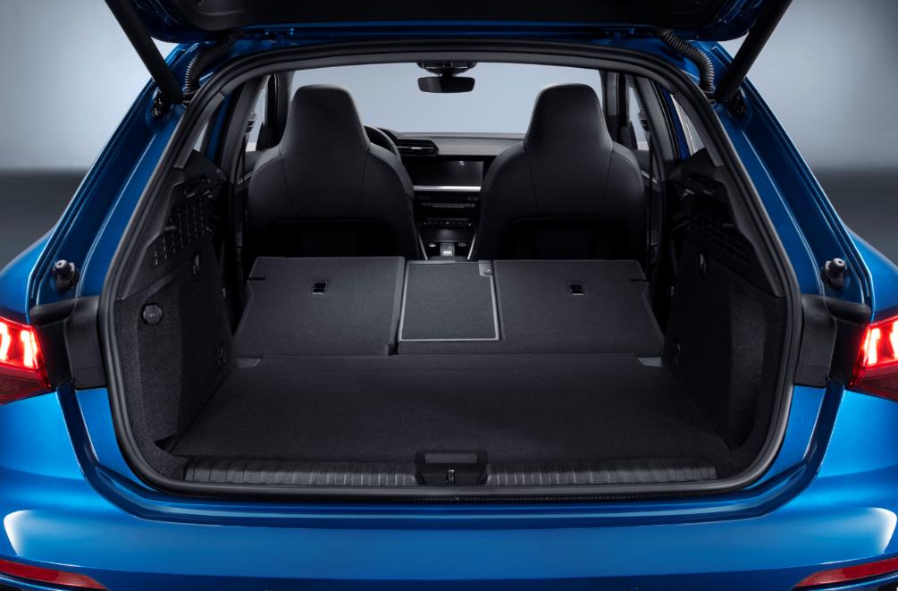 新生开场破冰环节,新生开场