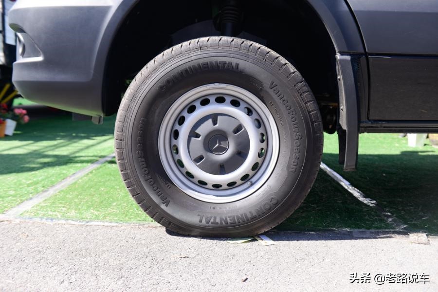 2022全新奔驰凌特商务房车,奔驰斯宾特房车3.5柴油发动机