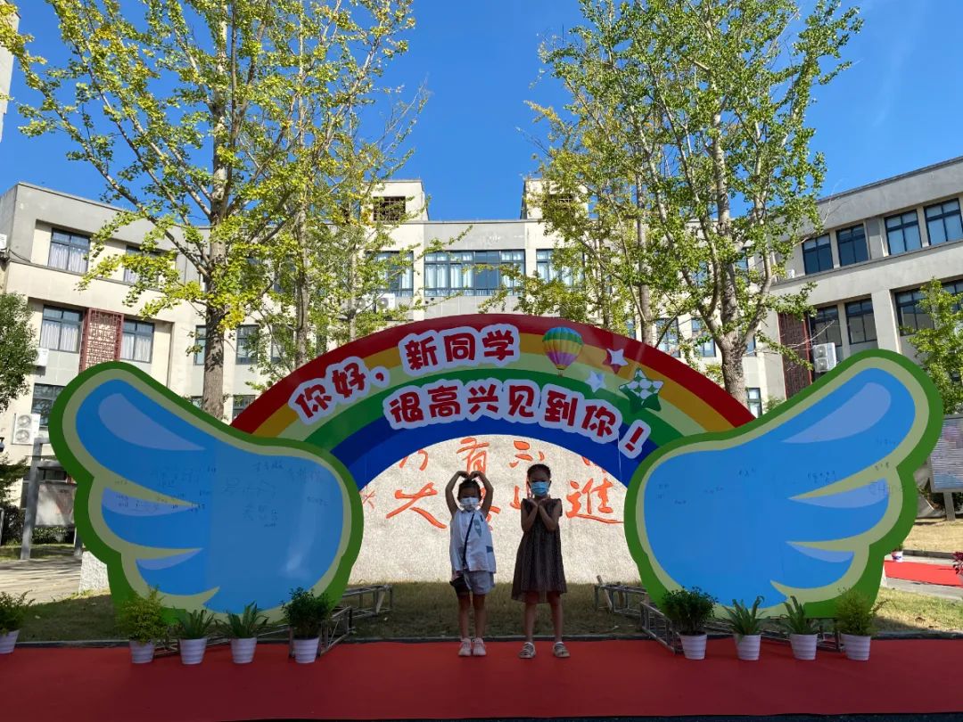 太暖心！新学期教室里这块特殊的黑板，羡慕了多少人