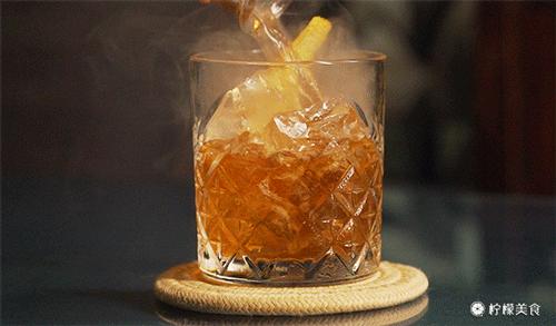 深圳藏在巷子里的酒馆清吧,藏在深圳闹市里的复古小酒馆