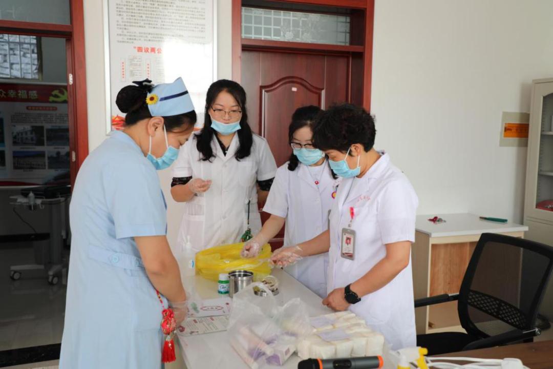 情系家乡献爱心回馈桑梓见真情,情系桑梓行善举捐资助学惠民生