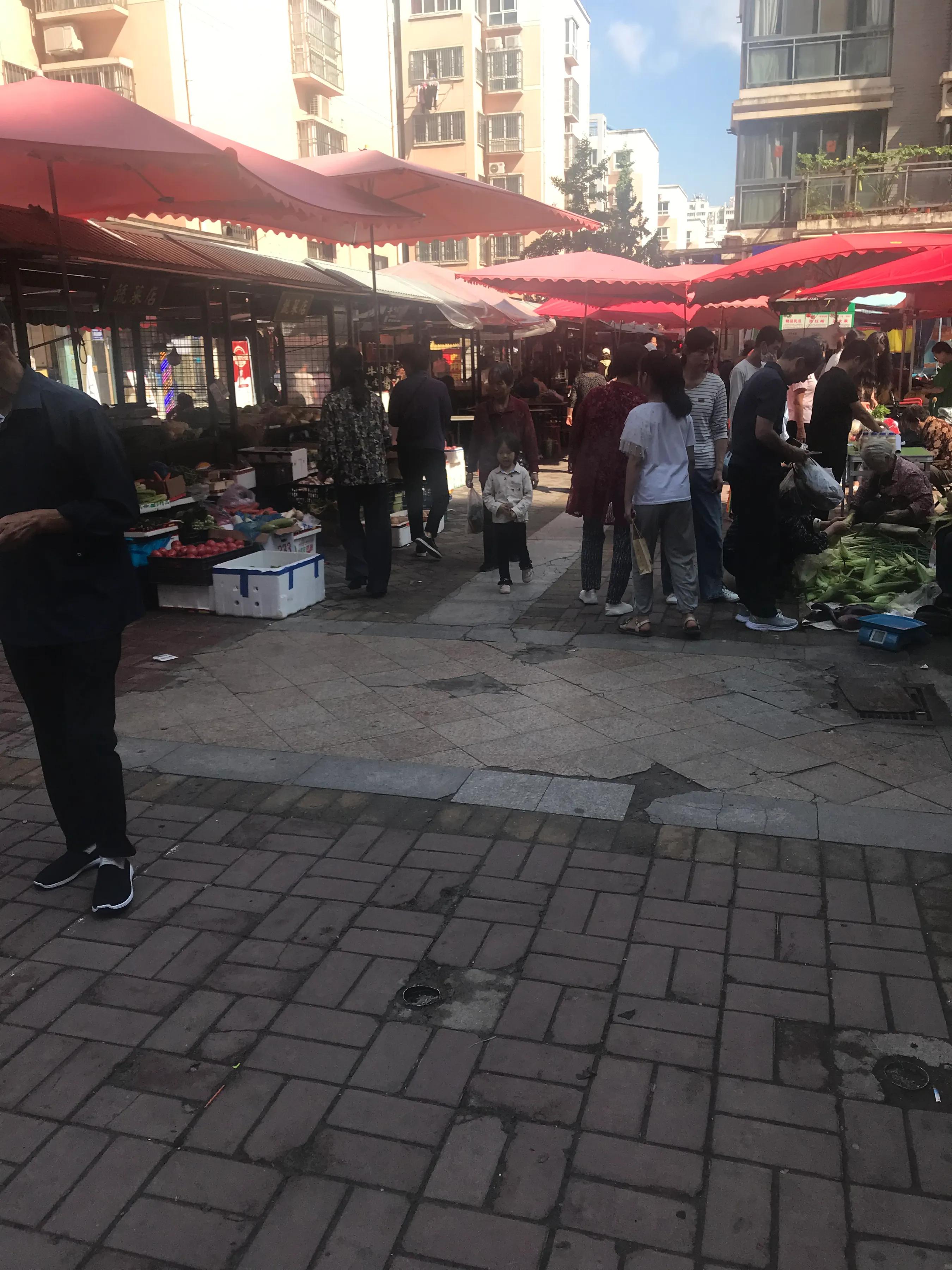 水木清华早市,水木清华附近的早市