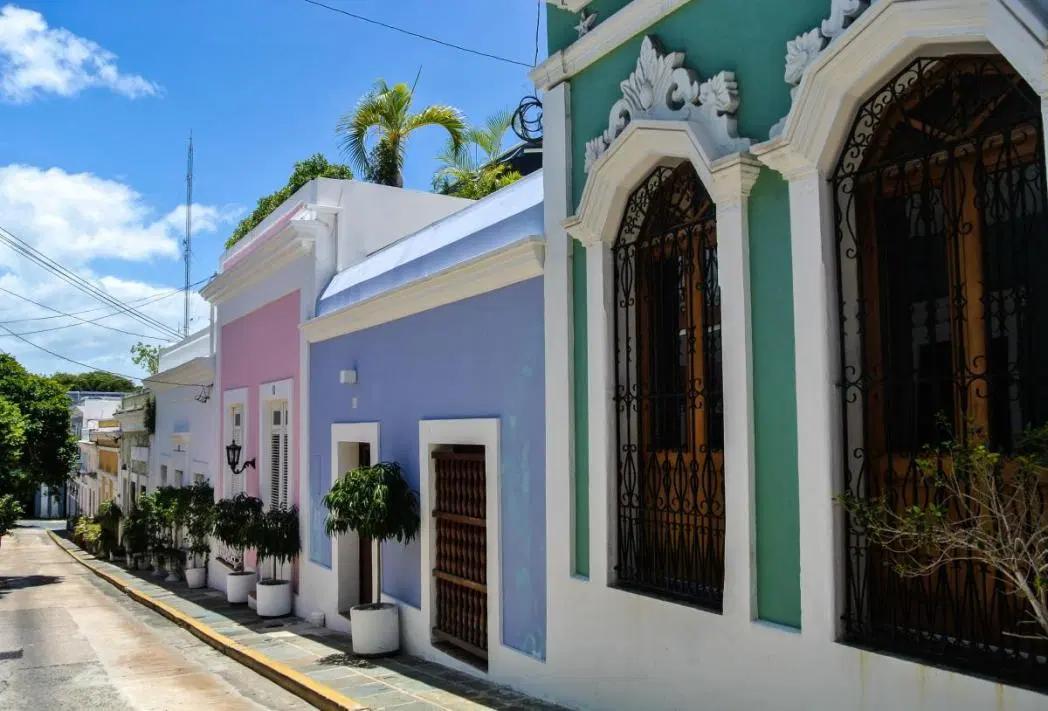 美国自驾需要关注什么交通规则,美国自驾关注事项视频讲解