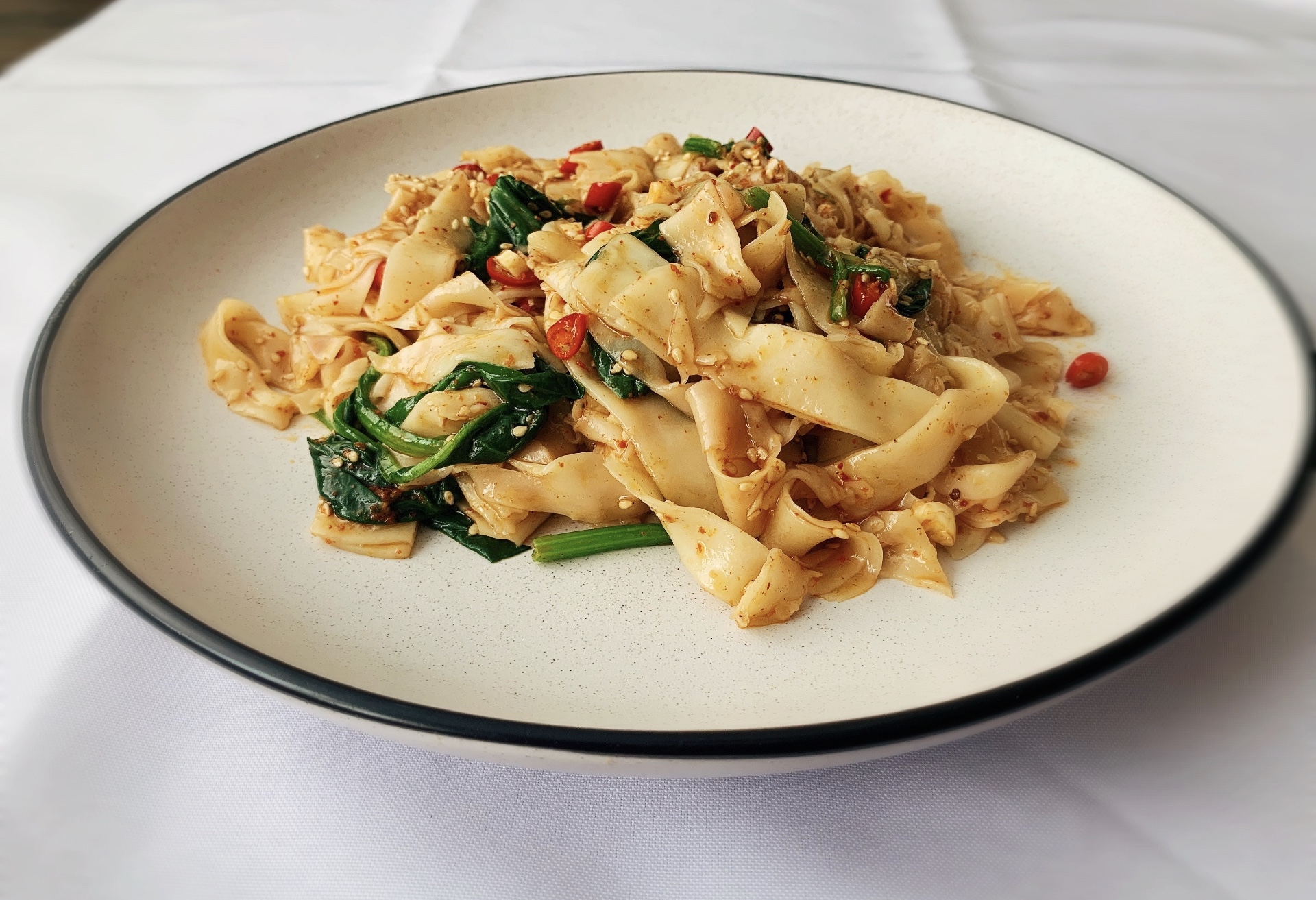 饺子皮吃不完该怎么处理,饺子皮吃不完怎么做好吃