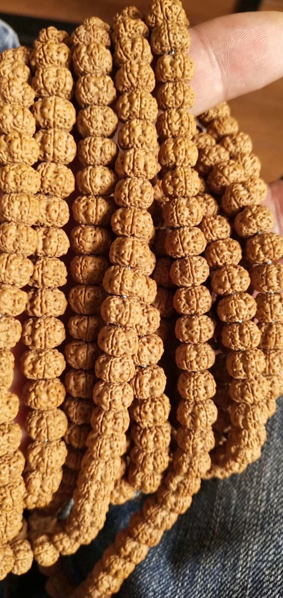 什么纹路的小金刚菩提子值得盘玩,金刚菩提18mm的还是22mm的好