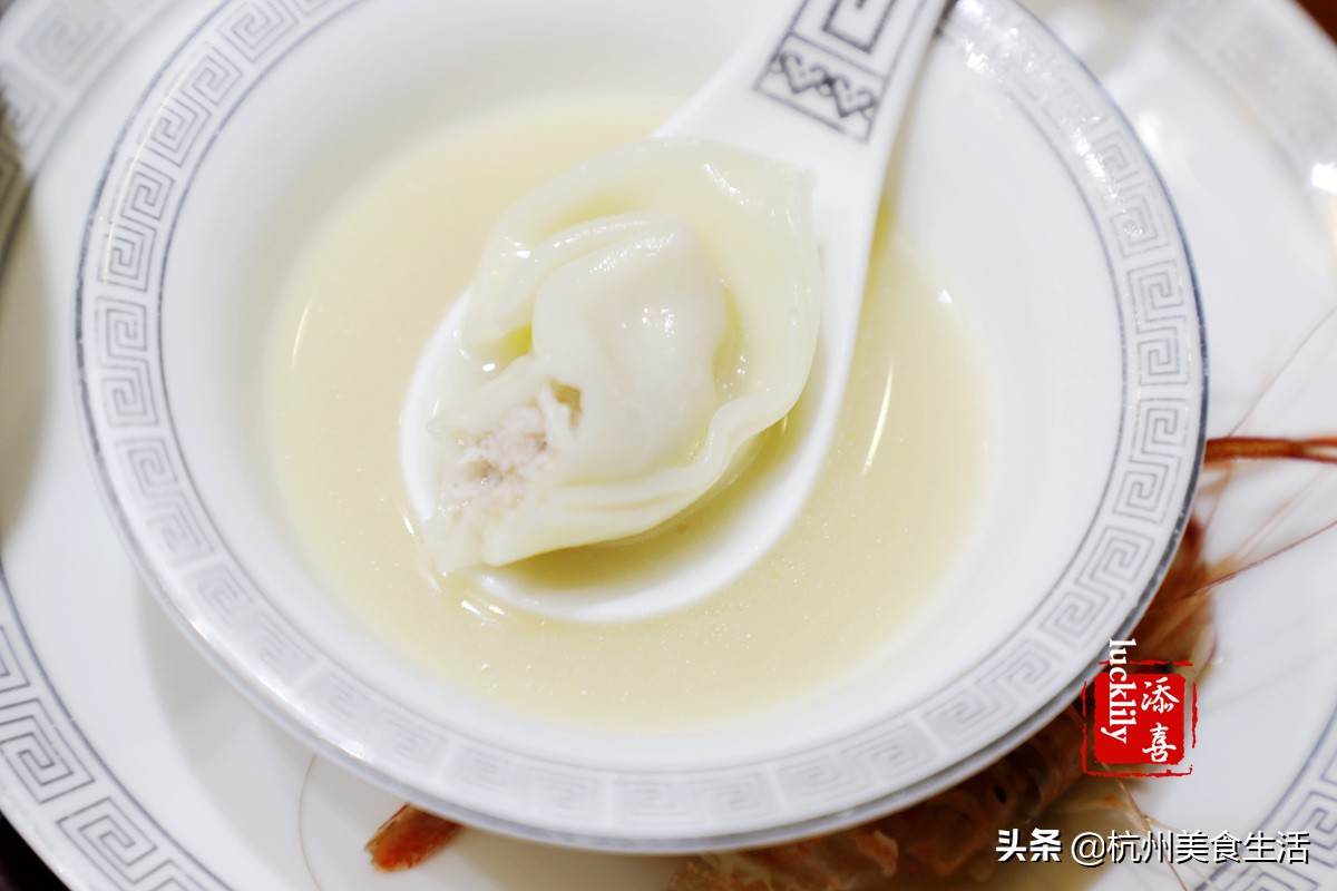 镇江美食三茅宫地锅鸡,镇江美食推荐锅盖面