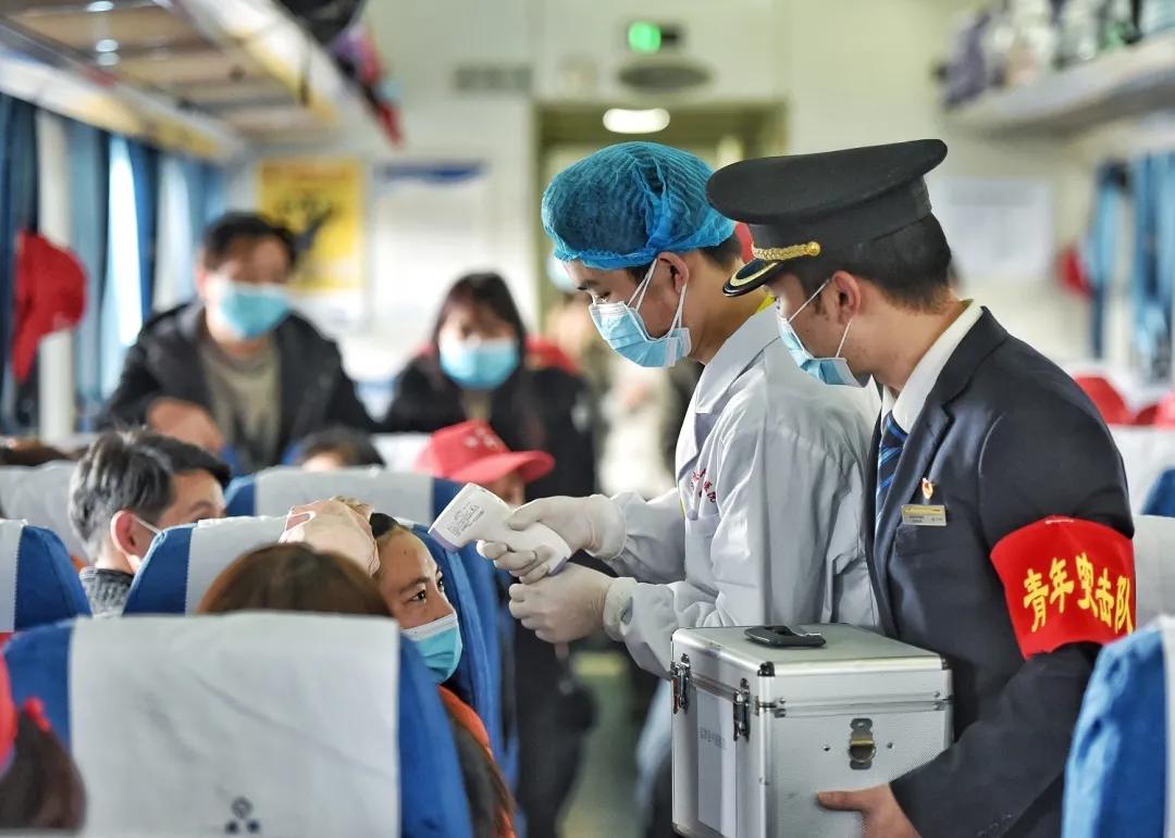 你保护国家我保护小家抗疫,你保护世界我保护你抗疫