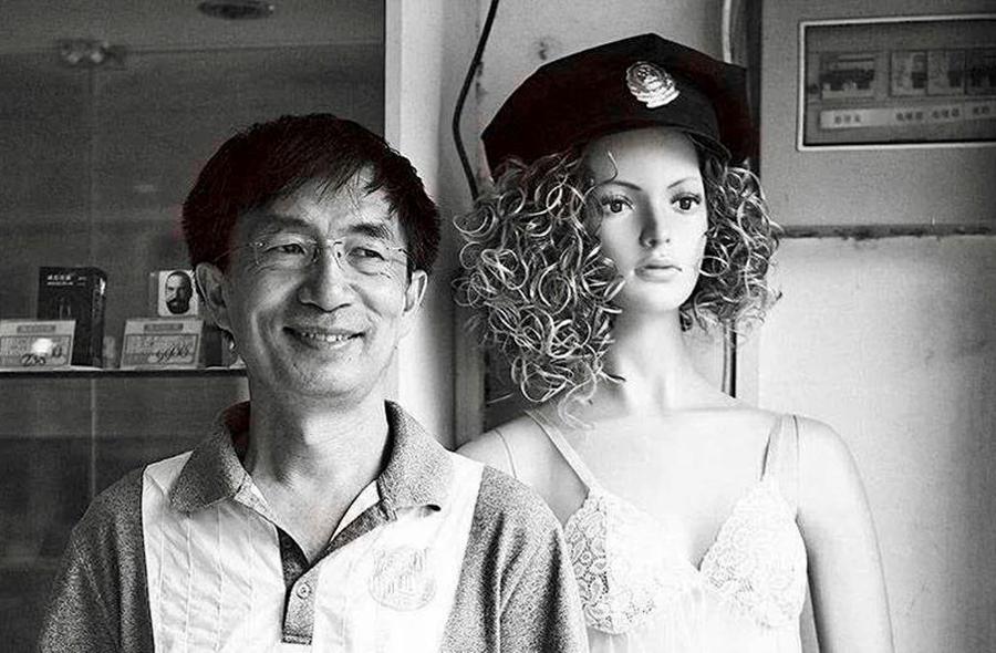 国内首家*人用成品**店破冰史，曾被骂作“流氓老板”和“流氓店铺”