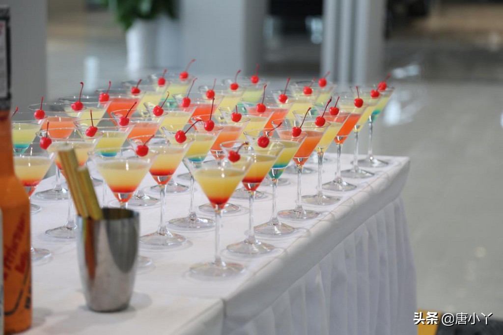 九域汇广场,九域汇名车广场