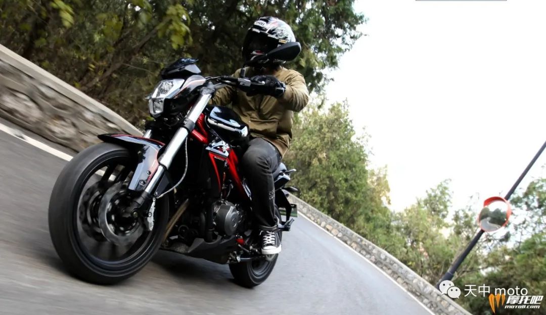 贝纳利黄龙300二手价是多少,钱江好声音黄龙300