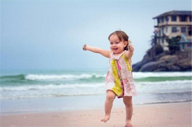 女生喜欢宅在家是什么性格,出去玩和宅在家的孩子有什么区别