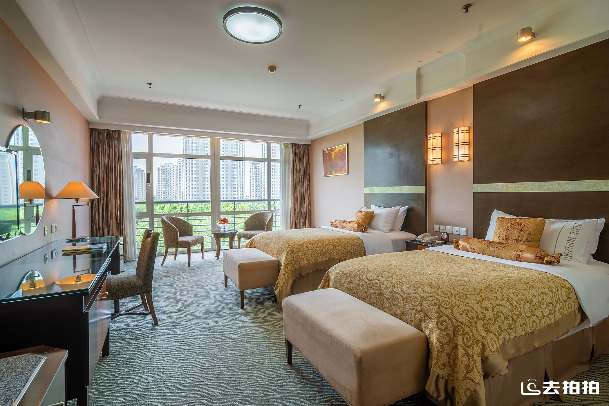 去拍拍蓝海酒店l做一片有温度的“蓝海”