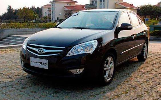 悦动2022款手动挡三大件及油耗,现代悦动皮实耐用省油