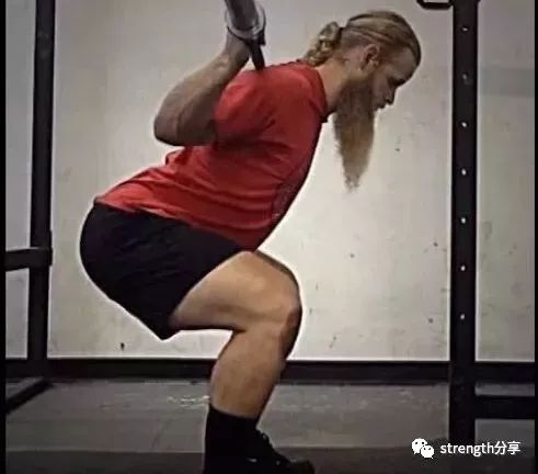 最全深蹲动作指南,健身知识8大深蹲越学越过瘾